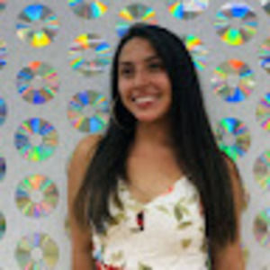 Meet your Posher, Vanessa